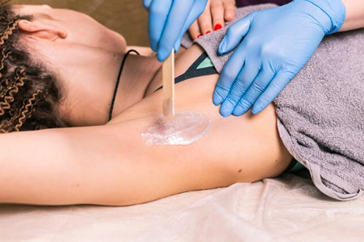 Waxing treatment at Nakiso Spa bien-être